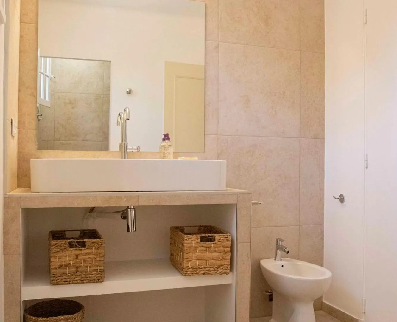 La Maison De Juliette Charleval  Holiday home